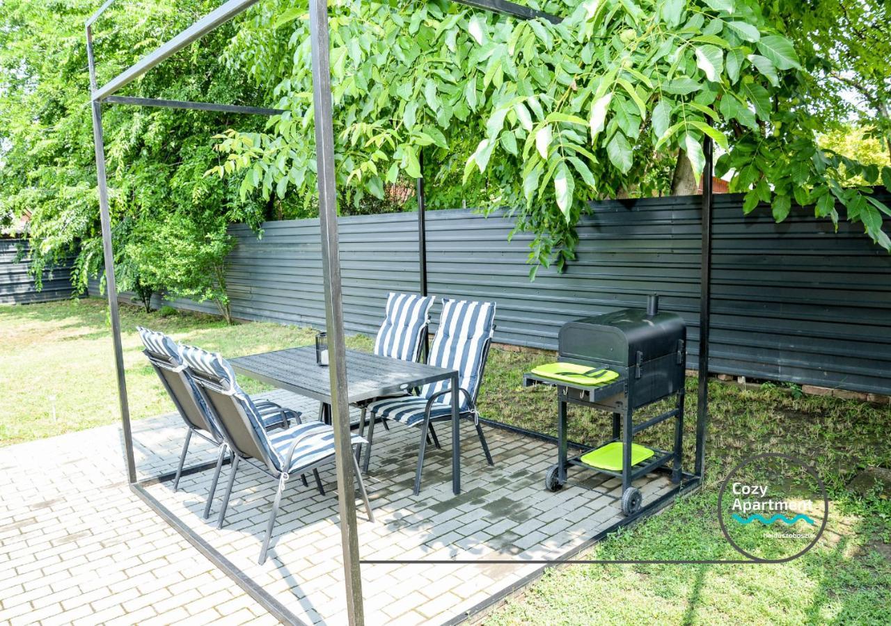 Cozy Apartment Hajdúszoboszló Zewnętrze zdjęcie
